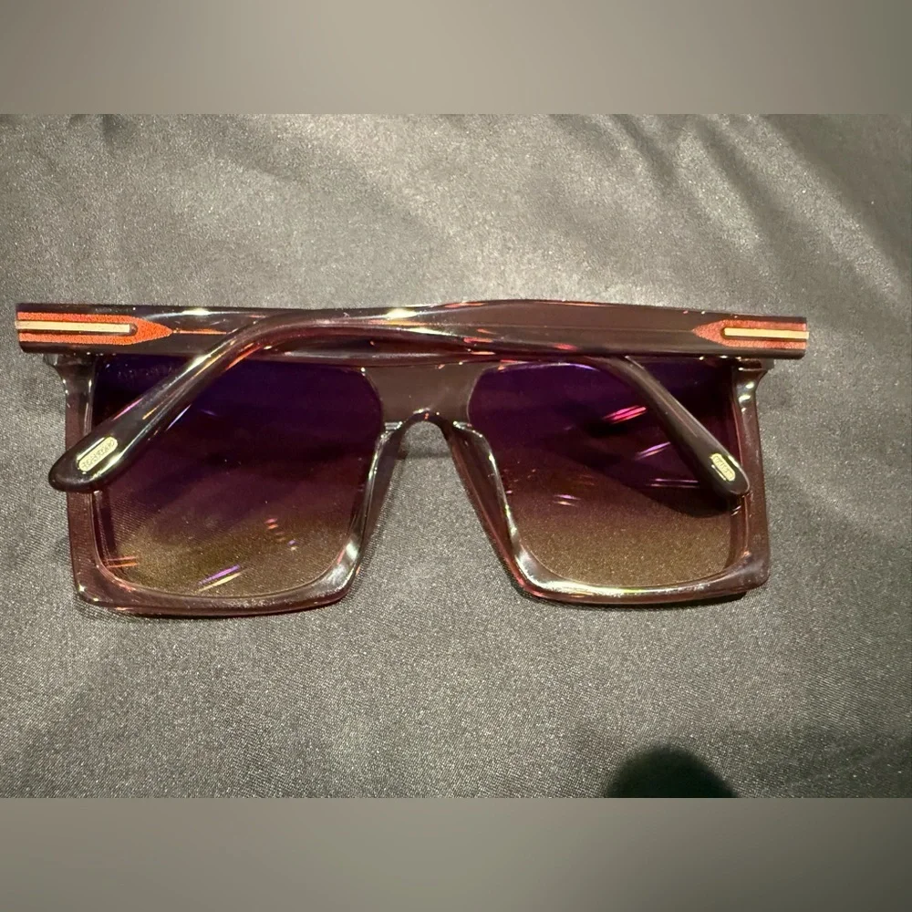 Tom Ford Sabrina-02 (FT0764) sunglasses with case and dusty - Picture 7 of 15